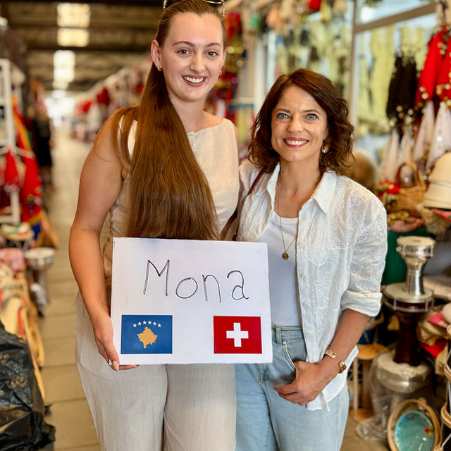 Mona mittendrin im Kosovo
